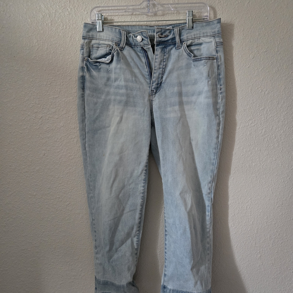 Time and Tru Light Wash Women's Ankle Jeans